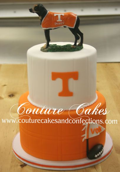 Tn Vols Grooms Cake, Tennessee Grooms Cake, Cake University, Ut Knoxville, University Of Tn, Tn Football, Rocky Top Tennessee, Tennessee Volunteers Football, Cake Beautiful