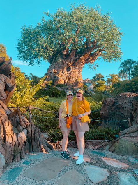 Russell Disneybound, Animal Kingdom Disneybound, Up Disneybound, Disney S, Character Outfits, Animal Kingdom, Disney, Photographer, Animals