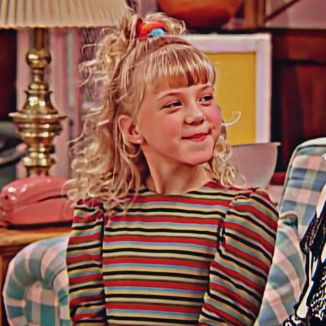 Stephanie From Full House, Margot Frank, Full House Tv Show, Stephanie Tanner, Ashley Michelle, House Dr, Jodie Sweetin, Fuller House, Mary Kate Ashley