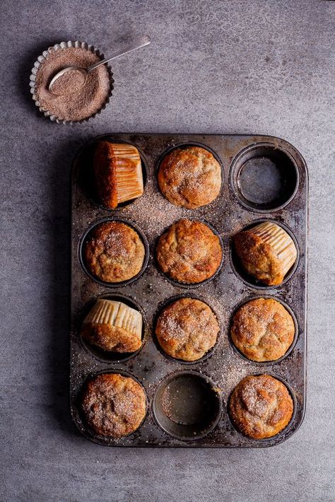 Banana, date and pecan muffins Date Banana Muffins, Muffin Food Photography, Banana Date Muffins, Muffin Photography, Flax Eggs, Pecan Muffins, Doughnut Muffins, Aesthetic Health, Tattoo Health