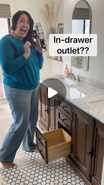 DeLancey Carson | Real, Relatable DIY on Instagram: "Say goodbye to cords on the counter! #ad For YEARS I’ve been wanting to add an in-drawer outlet and I finally made it happen with @dockingdrawer. Now I’m already thinking about adding a Docking Drawer Blade to the kitchen to charge the kids’ tablets. Want to know more? Comment the word “INFO” and I’ll send you more info about Docking Drawer! #DockingDrawerPartner" Kitchen Charging Station Ideas, Charging Station Cabinet, Drawer Outlet, Docking Drawer, Saying Goodbye, Charging Station, Say Goodbye, The Kids, Bathroom Ideas