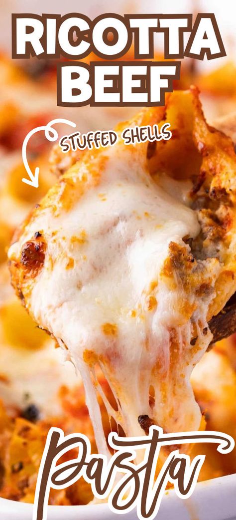 Pasta shells stuffed with ricotta and beef Cheese Recipes Dinner, Stuffed Shells With Meat, Beef And Pasta, Shell Pasta Recipes, Ricotta Cheese Recipes, Cheese Keto, Baked Ricotta, Jumbo Pasta Shells, Stuffed Pasta