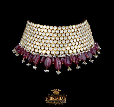 Bridal Jewellery by Abhushan Jewellers Agra Abhushan Jewellers, Kundan Jewellery Set, Kundan Choker, Polki Jewellery, Jewelry Lookbook, Kundan Jewellery, Jewellery Set, Classic Jewelry, Bridal Jewellery