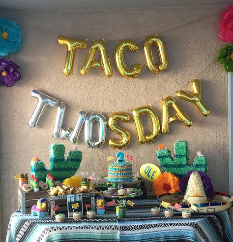 Two Year Old Taco Birthday Party, Taco Twosday Birthday Boy, Taco Birthday, Lila Party, Ballon Banner, Taco Twosday, Birthday Letter, 2nd Birthday Party Themes, Balloon Kit