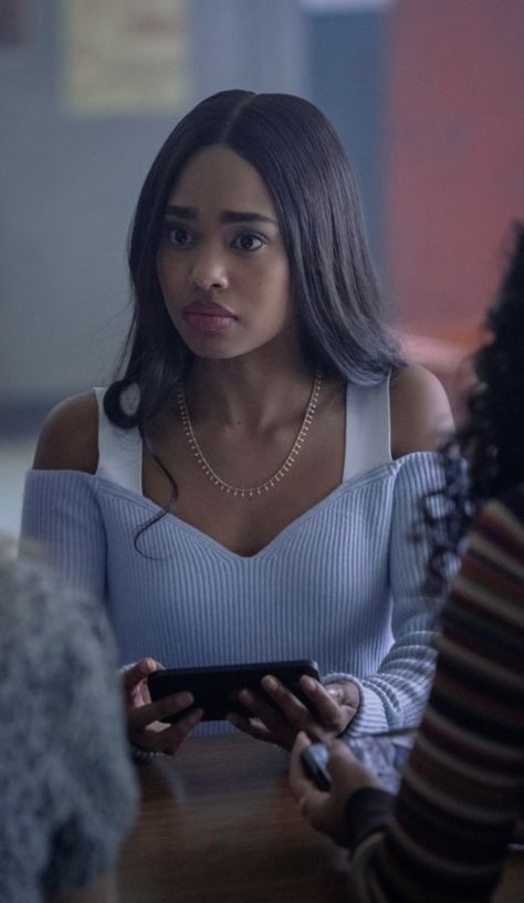 Stills of Faran Bryant in Chapter Seven 🤫 Zaria Simone Pll, Faran Bryant Aesthetic, Pll Original Sin Outfits, Zaria Simone, Faran Bryant, Shifting Claims, Hestia Jones, Carnival Of Souls, Pretty Little Liars Original Sin