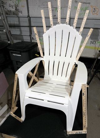 Make Your Own "Iron" Throne : 7 Steps (with Pictures) - Instructables Diy Throne Chair, Game Of Thrones Chair, Decorative Chairs, Enchanted Forest Baby Shower, Chair For Bedroom, Bedroom Chairs, Thrown Chair, A Game Of Thrones, Lawn Chair