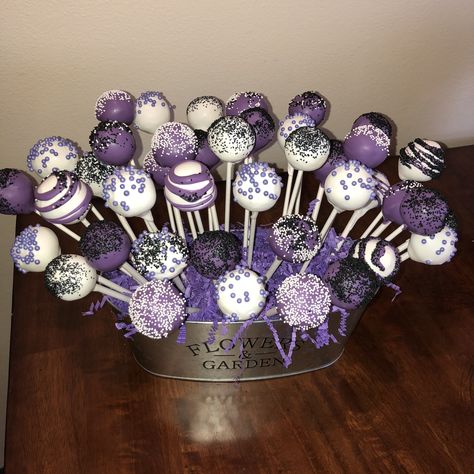 Vamperina theme cake pops for a friends party Addams Family Cake Pops, Vampirina Cake Pops, Vampirina Birthday Party Ideas Food, Black And Purple Cake Pops, Wednesday Addams Cakepops, Vamparina Cakes Ideas, Wednesday Birthday Party Theme Food, Wednesday Adams Cake Pops, Wednesday Cake Pops