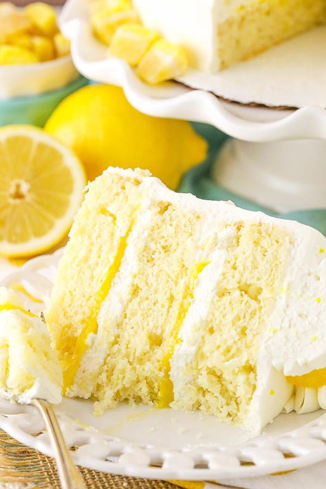 Light Lemon Cake, Lemon Cake With Lemon Curd, Cake With Lemon Curd Filling, Whipped Mascarpone, Cake With Lemon Curd, Lemon Mascarpone, Moist Lemon Cake, Curd Filling, Mascarpone Frosting