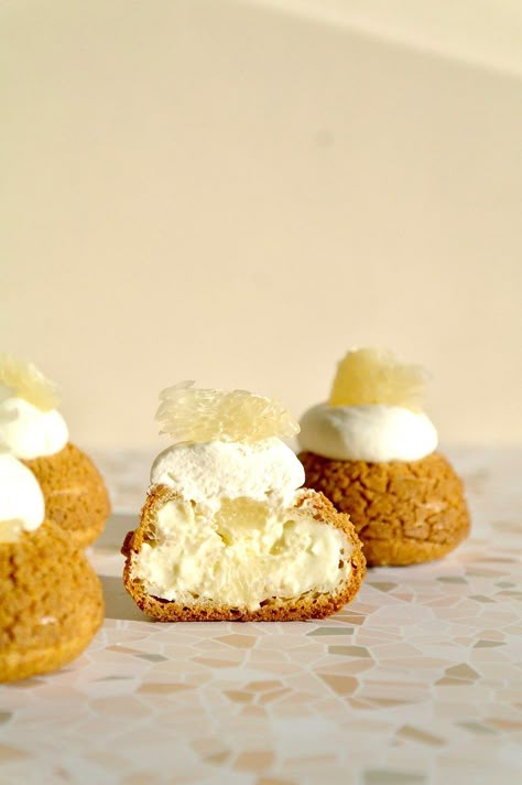 Coconut Cream Puffs, Cream Puffs Packaging, Cream Puffs Photography, Yuzu Desserts, Mango Cream Puffs, Pomelo Dessert, Cream Puff Photography Food Styling, International Pastries, Cream Puff Flavors