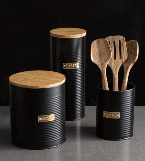 Black Pasta, Black Utensils, Cooking Utensil Organization, Tea Coffee Sugar Jars, Pasta Storage, Gold Utensils, Cookie Storage, Kitchen Modular, Utensil Storage