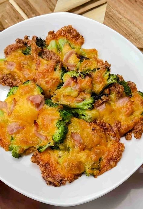 Ham & Cheddar Smashed Broccoli: A Crunchy Keto Symphony Ham And Cheddar Smashed Broccoli, Cubed Ham Recipes Dinners Low Carb, Smashed Broccoli Chips, Broccoli Smash, Smashed Broccoli, Cheese Broccoli, Porcupine Meatballs, Ideal Protein Recipes, Keto Side