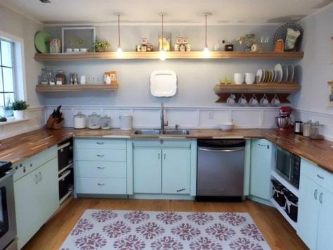 Vintage Kitchen Cabinets 1950s, Youngstown Kitchen, Metal Kitchen Cabinets, Metal Cabinets, Vintage Kitchen Cabinets, 50s Kitchen, Kitchen Cabinets For Sale, Cabinet Remodel, Refinishing Cabinets