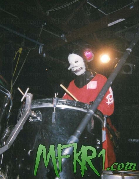 Chris @ Ranch Bowl 1998 #MFKR #Slipknot #ChrisFehn #3 The Boondock Saints, Chris Fehn, Slipknot Corey Taylor, All Hope Is Gone, Slipknot Band, Paul Gray, Tonight Alive, Boondock Saints, Dexter Morgan