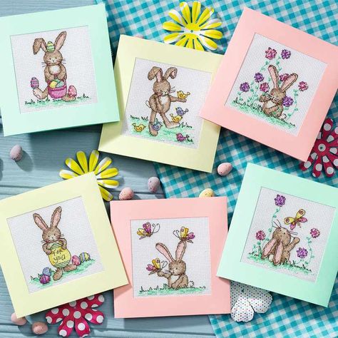 Spring Cross Stitch Patterns, Cross Stitch Easter, Durene Jones, Bunny Cross Stitch, Easter Cross Stitch, Stitch Easter, Cross Stitch Projects Ideas, Stitched Cards, Tiny Cross Stitch