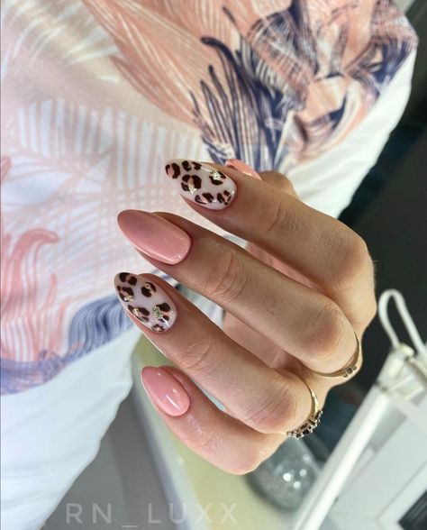 Leopard Print Nail Designs, Nail Nail Designs, Nail Polish Ideas, Diy Acrylic Nails, Polish Ideas, Print Nails, Leopard Nails, Almond Acrylic Nails, Design Nails