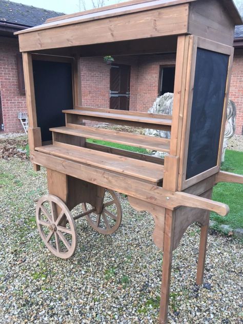 Wooden Farmers Market Stand, Portable Farmers Market Stand, Diy Farmers Market Stand, Honesty Stall, Diy Farm Stand, Veggie Stand, Farm Market Ideas, Roadside Stand, Farmers Market Stand