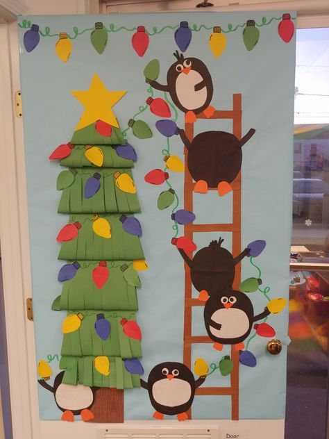 Penguin Classroom Theme Decor, Penguin Christmas Door Decorations, Penguin Door Decorations Classroom, Diy Christmas Bulletin Board Ideas, Snowman Classroom Decorations, Penguin Door Decorations For School, Penguin Door Decoration, Holiday Board Ideas, School Door Decorations For Christmas