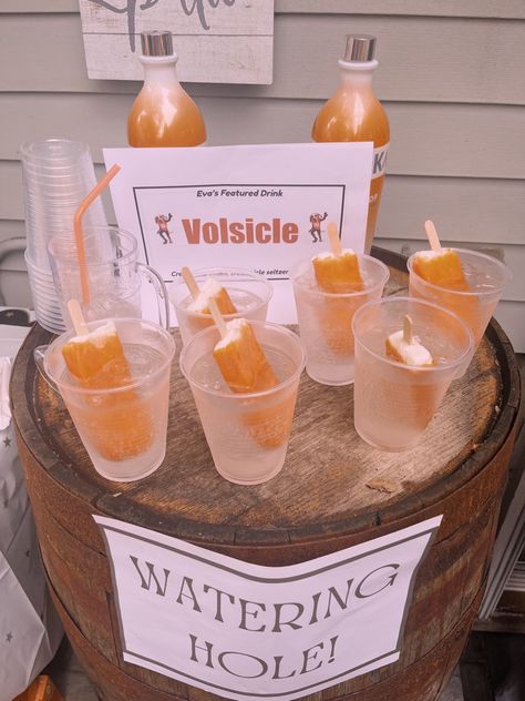 tennessee grad themed drink Tennessee Vols Grad Party, Tn Vols Birthday Party, Tennessee Vols Tailgate, Tennessee Vols Birthday Party, Tennessee Graduation Party, Tennessee Birthday Party, University Of Tennessee Graduation Party, Tennessee Football Party, Tennessee Tailgate