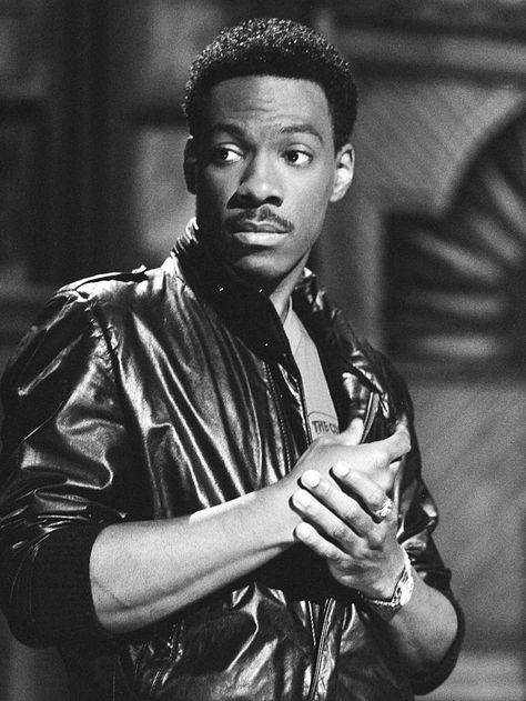 Eddie Murphy  //  http://en.wikipedia.org/wiki/Eddie_Murphy_Raw Eddie Griffin, Eddie Murphy, James Patterson, Saturday Night Live, Famous Faces, Black Culture, White Photo, American Actors, Man Humor