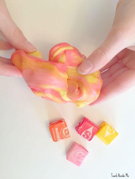 Homemade Edible Slime, Starburst Slime, Bubblegum Slime, Slime Recipe Kids, Chocolate Slime, Edible Slime Recipe, Edible Playdough, Starburst Candy, Cool Slime Recipes