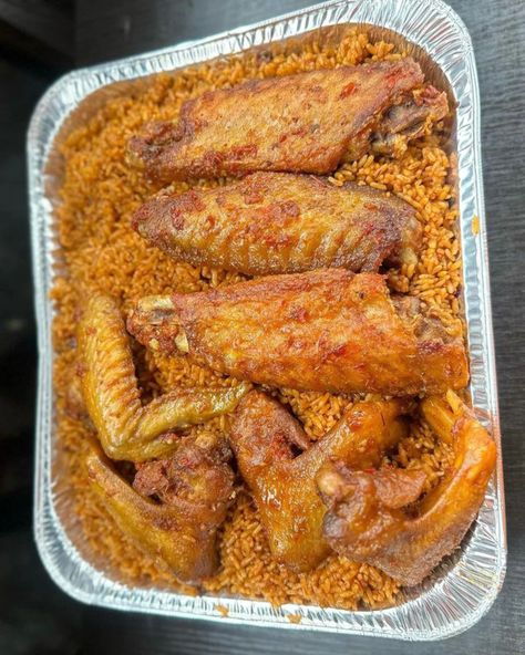 🇳🇬🔥🇳🇬😋🗣️This was the best decision ever 😍I’m glad I chose this path (asun pasta ) 33,000 (Jollof rice,chicken and diced plantains ) 45,000 (native rice ,plantains and turkey)48,000 ( Jollof rice ,chicken wings and turkey) 35,000 ( native rice and turkey) 70,000 Good morning fam clients 🥰 Our kitchen is open to take your orders Same day delivery Call or Whatsapp 0806 666 5500 to Order 📷 @temmytkitchen #temmytkitchen #foodvendorsinlagos #foodvendorinikorodu #foodienaija #foodvendo... Rice And Turkey, Native Rice, Rice With Chicken, Rice Chicken, Jollof Rice, American Soldiers, Chicken Wings, Good Morning, Rice