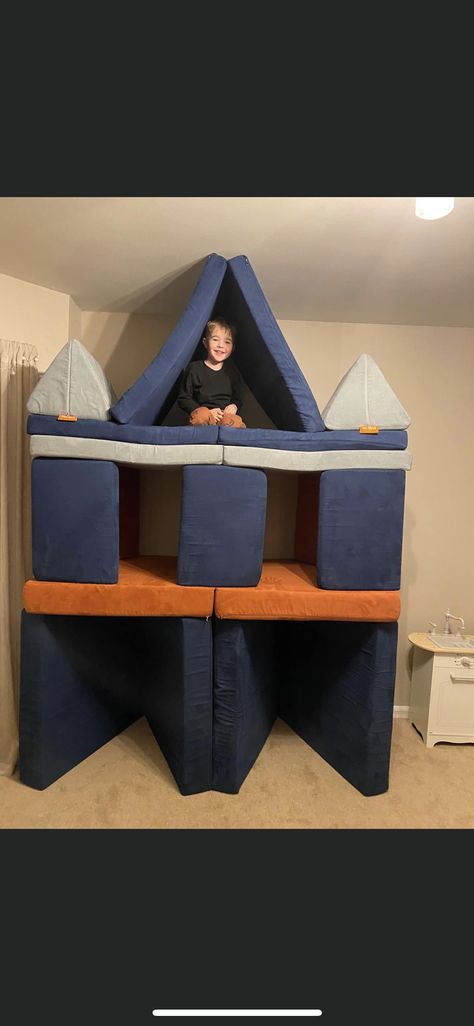 Fort Nugget Build, Nugget Builds For Jumping, 2 Nugget Climbing Builds, Three Nugget Couch Builds, Nugget Fort Ideas Three, Joey Couch Builds, 2 Nugget Builds For Climbing, Nugget Couch Ideas Two Fort, Nugget Castle Build