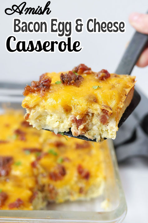 This delicious Amish breakfast casserole is loaded with eggs, bacon, cheese and shredded potatoes. A great prep ahead breakfast option! Breakfast Casserole With Shredded Potato, Bacon Egg Potato Cheese Casserole, Breakfast Casserole With Bacon And Eggs, Amish Breakfast Recipes, Breakfast Casserole Bacon Egg Cheese, Prep Ahead Breakfast, Bacon Egg And Cheese Casserole, Simple Breakfast Casserole, Egg And Cheese Breakfast Casserole