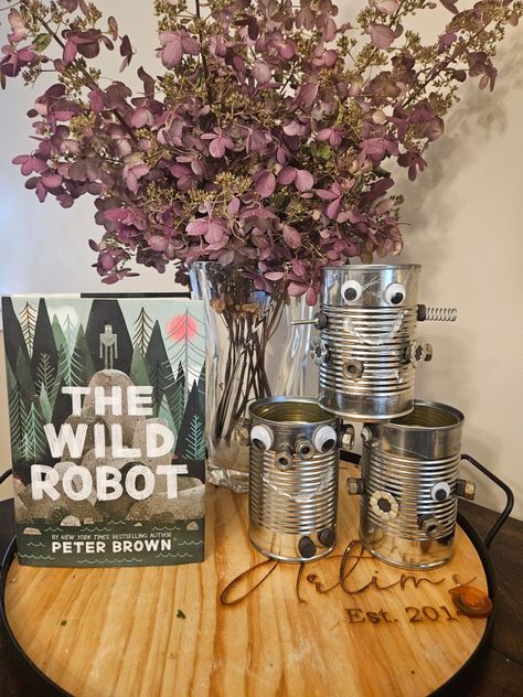 How to Host an Epic Wild Robot Book Club ֎ The Invisible Trendsetter The Wild Robot Book Club, Wild Robot Party, The Wild Robot Activities, Wild Robot Activities, Kids Book Club Activities, Hosting A Book Club, Kindergarten Inquiry, Eco Club, Robot Activity