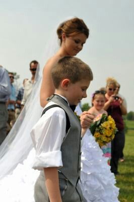 My son walked mom down the aisle Son Walking Mom Down Aisle Wedding Day, Son Walks Mom Down Aisle, Son Walking Mom Down Aisle, Renewal Vows, Real Life Fairies, Dream Marriage, Blended Families, Wedding Renewal, Bama Girl