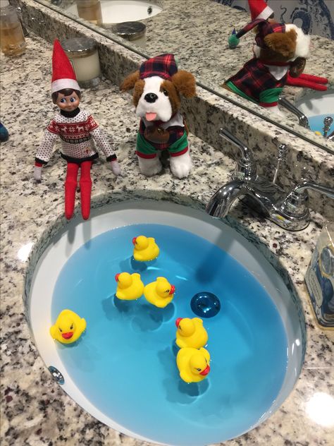 Elf on the Shelf ideas. Duck pond Elf On Shelf Feeding Ducks, Elf On The Shelf Ducks, Elf On The Shelf Rubber Ducks, Elf Tricks, Shelf Elf, Easy Elf, Duck Pins, Elf Fun, Duck Pond