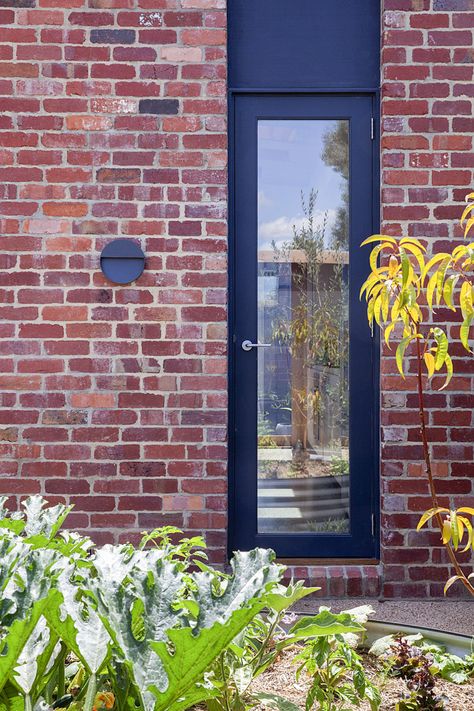 Coburg North House Acorn Lights, Side Entrance, 1940s Home, Stunning Homes, Recycled Brick, Brick Exterior, Red Brick House, Heritage House, Brick Exterior House