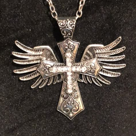 Stunning Silver Winged Gothic Style Medallion Cross. Beautiful Designed With Double Cross Center Piece And Nice Matching Bail And 30 Inch Chain.(Also 3” Extender). Cross Measures 3 Inches Across And 2 7/8 Inches From Top To Bottom. Nwot Unisex Piece. Really Outstanding Piece! Affliction Necklace, Cross Grunge, Grunge Cross, Cross Accessories, Cross With Wings, Wedding Ring For Him, Rhinestone Cross, Silver Wings, Cross Chain