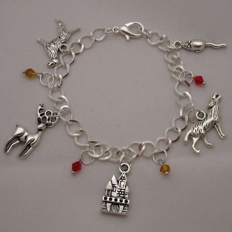 SALE! Harry Potter The Four Marauders at Hogwarts Moony Wormtail... ($14) ❤ liked on Polyvore featuring jewelry, bracelets, antique silver jewellery, antique silver jewelry, charm bracelet, antique silver charm bracelet and chain link jewelry Marauders Inspired Jewelry, Marauders Jewelry, Marauders Merch, Chain Link Jewelry, Jewellery Chain, Harry Potter Shop, Link Jewelry, Bracelets Chain, Harry Potter Jewelry