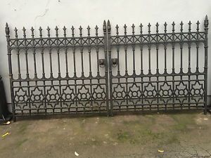 Cast Iron Gates, Driveway Entrance, Driveway Gates, Wrought Iron Gates, Driveway Gate, Iron Gates, Architectural Antiques, Entrance Gates, New Builds