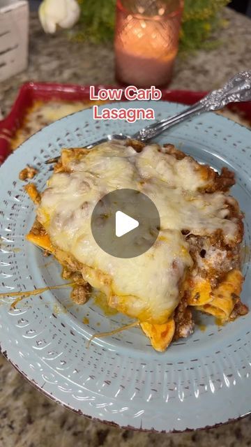 Kate Kelso Higdon on Instagram: "Comment YES if you LOVE lasagna!  Low Carb Lasagna Finally found a low carb recipe that actually tastes like lasagna.  Be sure to save this one.  This is a double recipe for my whole family so I started with ½ chopped onion sauted, 2 lbs of ground beef and seasoning.  This is what speaks Italian to me, Flavor God Garlic Lover and Italian Seasoning.  Next I added a jar of low carb marinara sauce and let simmer on low for 5 minutes. I cut these egg white wraps into strips.  They can be used for so many things.  I placed them in a sprayed baking dish then topped with 1/2 the ground beef, spread out some ricotta cheese, topped with more strips, placed the rest of the ground beef on that and then covered with shredded mozzarella cheese and parmesan cheese and ba Low Carb Marinara Sauce, Keto Lasagne, Lasagna Low Carb, Egg White Wraps, Recipe Using Tortillas, Double Recipe, Flavor God, Egg Whites Wrap, Low Carb Marinara