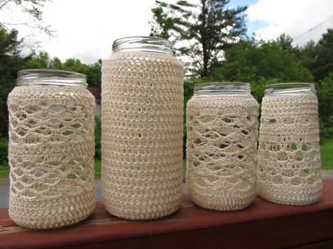 Signed With an Owl: Crocheted Jars Crochet Jars, Crochet Candle Holder, Lace Jars, Crochet Vase, Crochet Candle, Crochet Jar Covers, Make Accessories, Jar Covers, Vase Holder