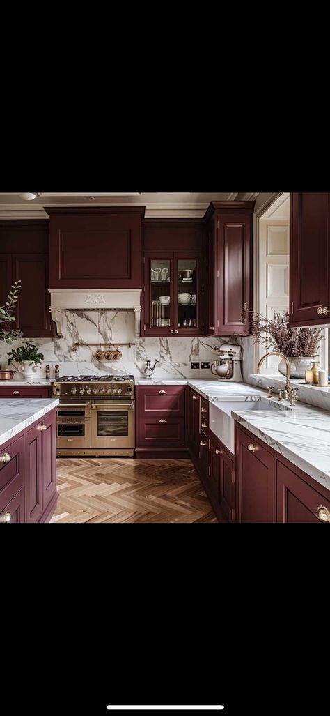 Wine Colored Kitchen Cabinets, Burgundy Tiles Kitchen, Wine Red Kitchen, Dark Red Kitchen, Maroon Kitchen, Gray And White Kitchen, Cream Kitchen, Brown House, Room Renovation