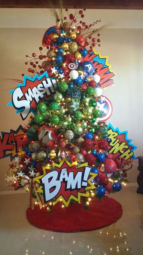 superhero Xmas tree, done by Claudia Vega from Tucson, Az Christmas Tree Ideas For Kids, Spiderman Christmas, Superhero Christmas, Best Christmas Tree, Christmas Tree Decor Ideas, Tree Decor Ideas, Christmas Trees For Kids, Tree Themes, Creative Christmas Trees