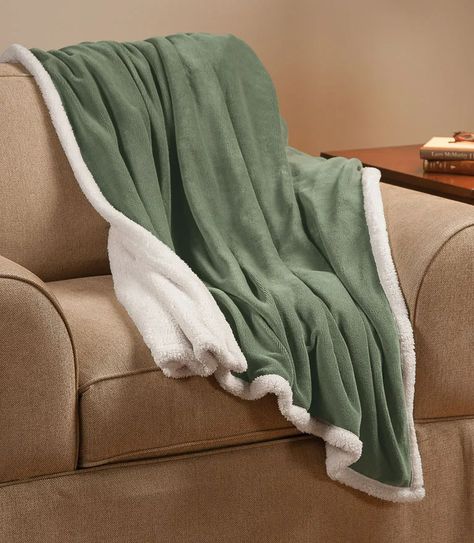 cold weather necessities Fuzzy Throw Blanket, Luxe Bed, Textured Blankets, Cuddle Blanket, Green Blanket, Fuzzy Blanket, Tapestry Blanket, Cute Blankets, Plush Sofa