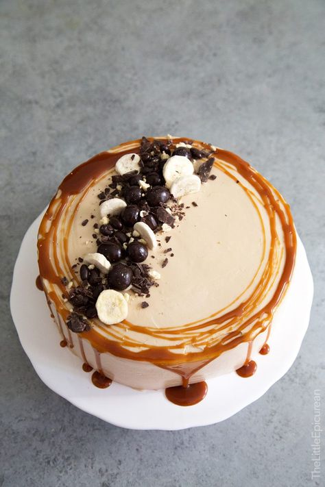 Caramel Coffee Banana Cake- The Little Epicurean Banana Cake Decoration, Banana Coffee, Cake Layers, Caramel Coffee, Coffee Syrup, Caramel Cake, Chocolate Chunk, Banana Cake, Drip Cakes