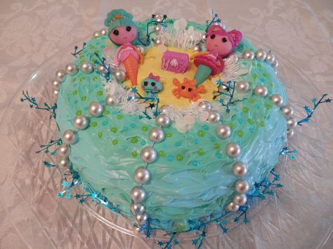 Sophia's mermaid cake I made out of a bundt cake pan! It was so fun to make and she loved it! Mermaid Bundt Cake, Bundt Cake Pan, Purple Party, Mermaid Tails, Mermaid Cakes, Under The Sea Party, Mermaid Birthday Party, Girl Birthday Party, Mermaid Birthday