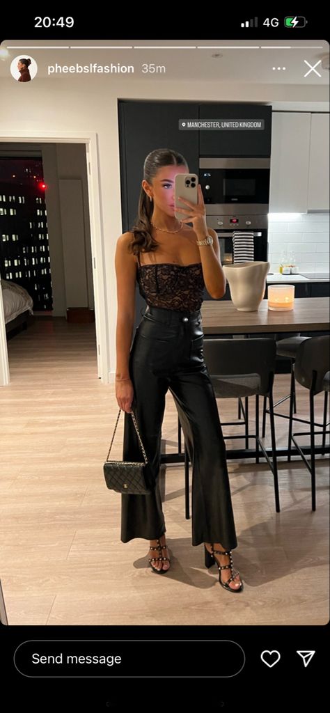 Pub Outfit Night, Pub Outfit Night Casual, Bar Outfits Night Going Out, Bar Night Outfit, Winter Bar Outfit, Vegas Night Outfit, Nyc Bday, Pub Outfit, Dinner Date Night Outfit