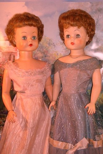 Doll Restoration, Eloise Wilkin, Tiny Tears Doll, Retro Things, Dolls Vintage, Lady Doll, Bride Dolls, Vintage Paper Dolls, Old Dolls