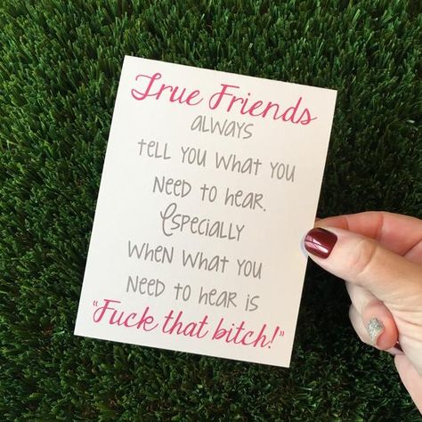 Friend Journal, Funny Cards For Friends, Friend Squad, Friendship Funny, Ldr Gifts, Small Diy Gifts, Card For Best Friend, Friendship Presents, Gifts Forbest Friend