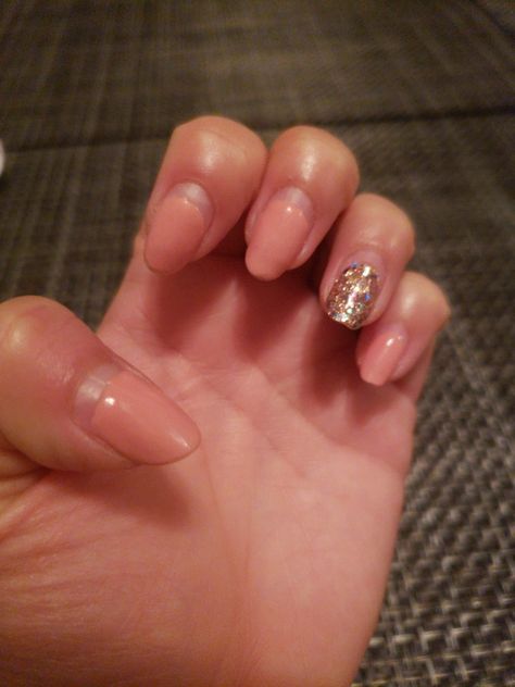 Outgrown gel nail #gelnail Grown Out Gel Nails, Outgrown Nails, Elegant Nails, Gel Nails, Nails, Beauty