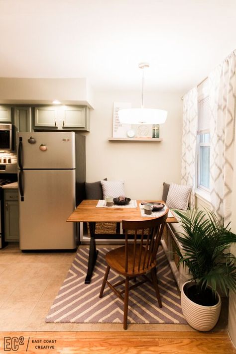 Breakfast Nook with Bench Seating and Pendant Light. Kitchen rug DIY Kitchen… Breakfast Nook Apartment Small Spaces, Tiny Kitchen Seating, Tiny Kitchen Dining Room Combo, Corner Dining Nook Small Spaces, Tiny Dinner Room, Small Kitchen Bench, Tiny Kitchen Dining, Banquet Seating Kitchen, Breakfast Nook With Bench