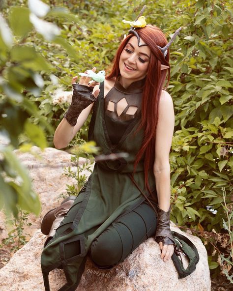 Druid Cosplay Diy, Mighty Nine Critical Role, Druid Cosplay Woman, Keyleth Cosplay Diy, Nott Critical Role Cosplay, Cosplay Critical Role, Spore Druid, Keyleth Cosplay, Druid Cosplay