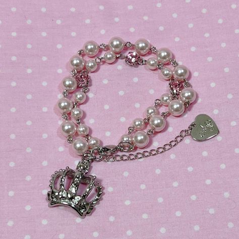 (31) happycutesweet no Tumblr Icy Pink, Pretty Mess, Juicy Couture Bracelet, Hime Gyaru, Doll Closet, Pink Glam, Pink Girly Things, Jewelry Lookbook, Girly Jewelry