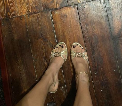 Gucci Heels, Gucci Vintage, Vintage Heels, Carrie Bradshaw, Crazy Shoes, Pretty Shoes, Stylish Shoes, French Fashion, Fashion Killa