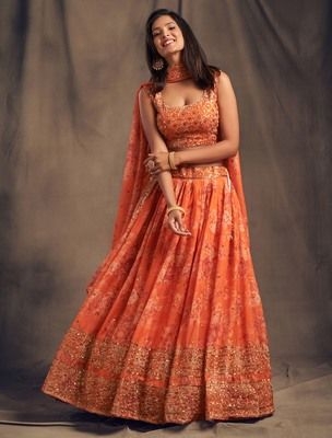 Orange Color Wedding, Engagement Lehenga, Wedding Orange, Bridesmaid Lehenga, Engagement Reception, Organza Lehenga, Floral Lehenga, Navratri Chaniya Choli, Lehenga Online